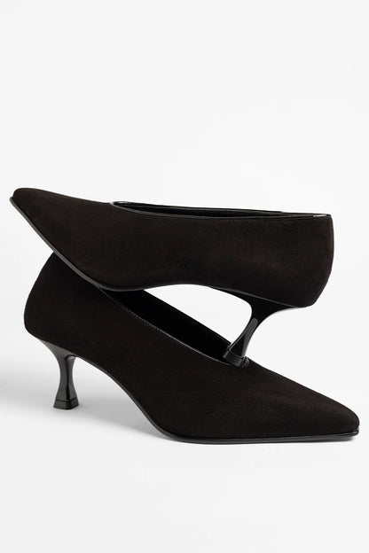 Cambon Pump Black Suede - Larroude