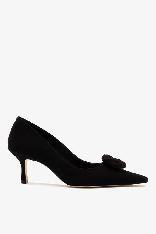 Carine Low Pump Black Leather - Larroude