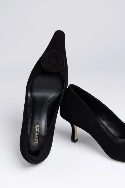 Carine Low Pump Black Leather - Larroude