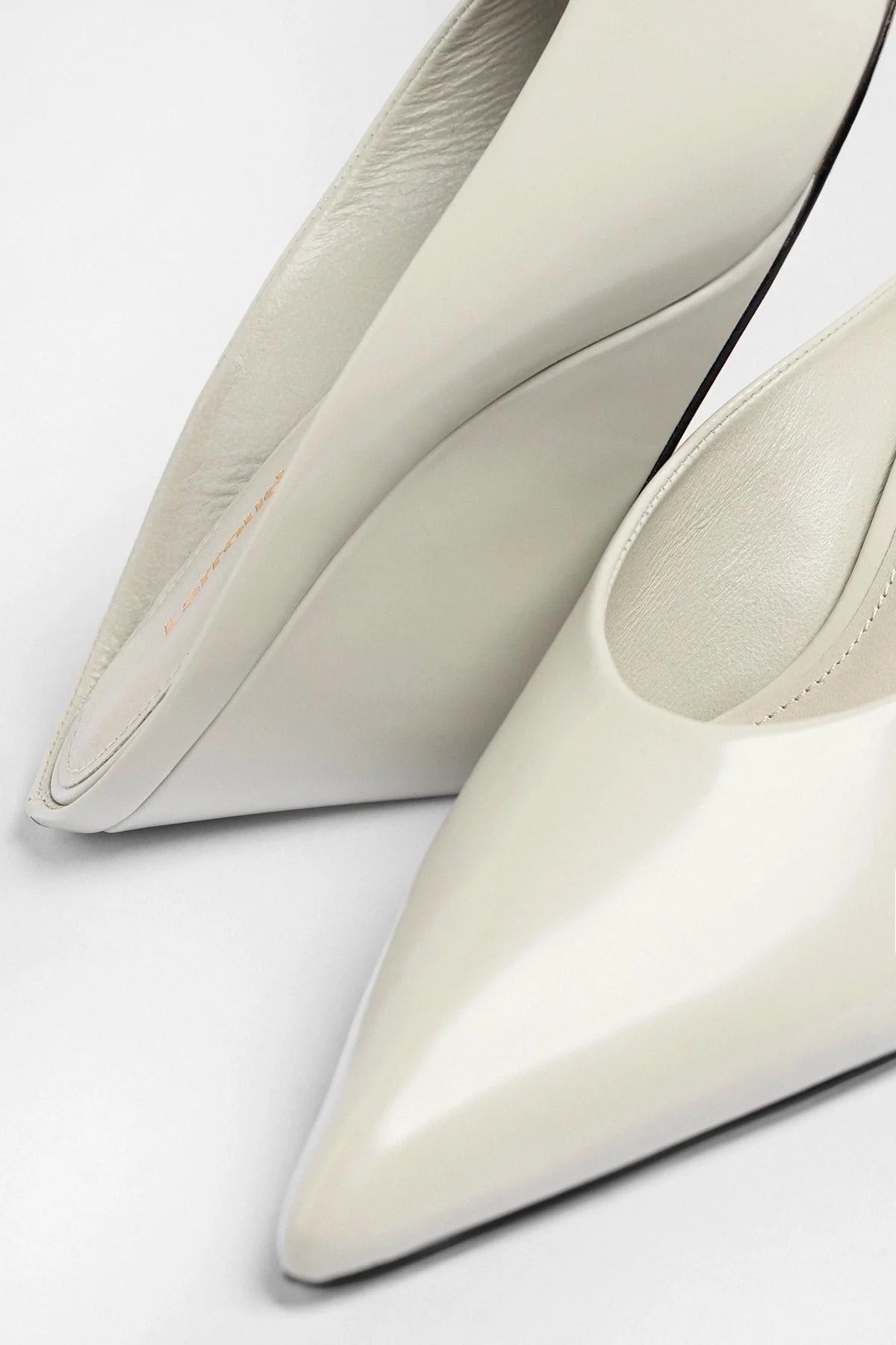 Loulou Mule Moon Gray Leather - Larroude