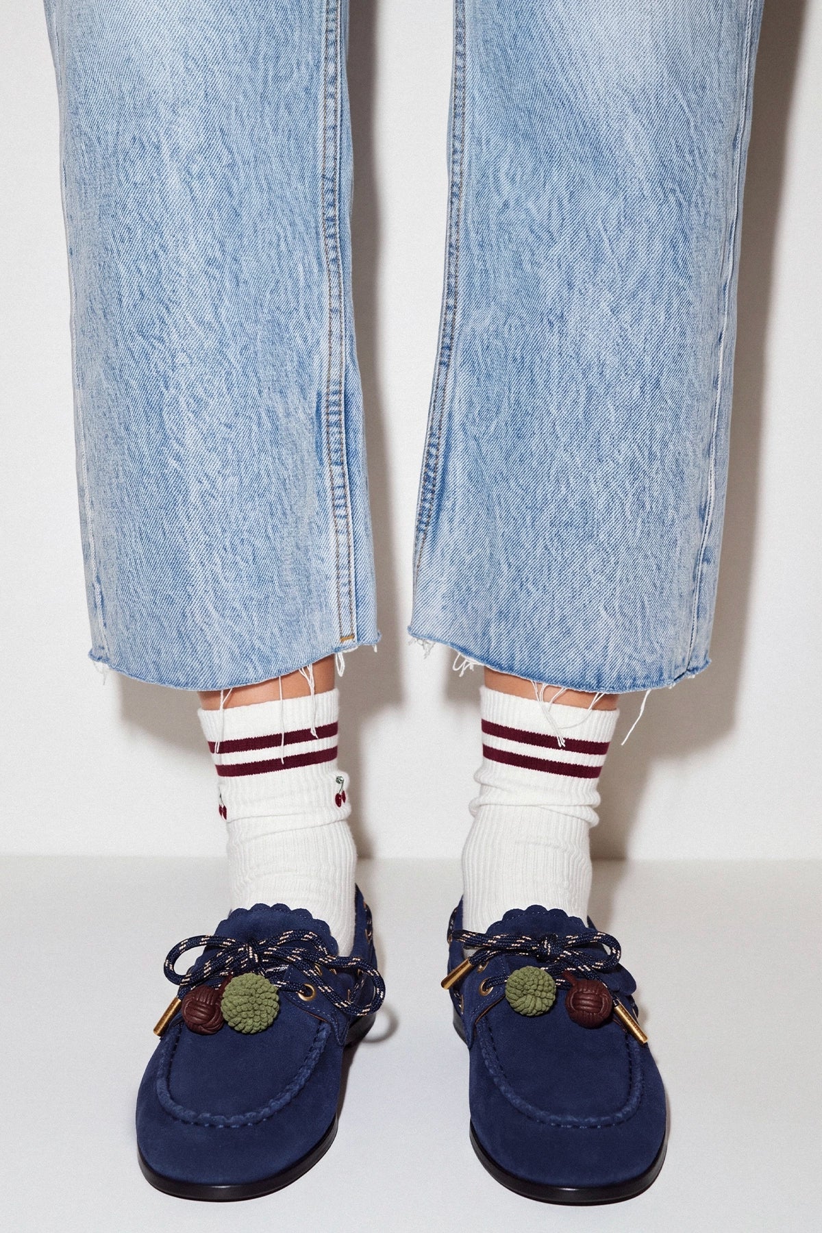 Cyprus Boat Shoe In Navy Suede - Larroude