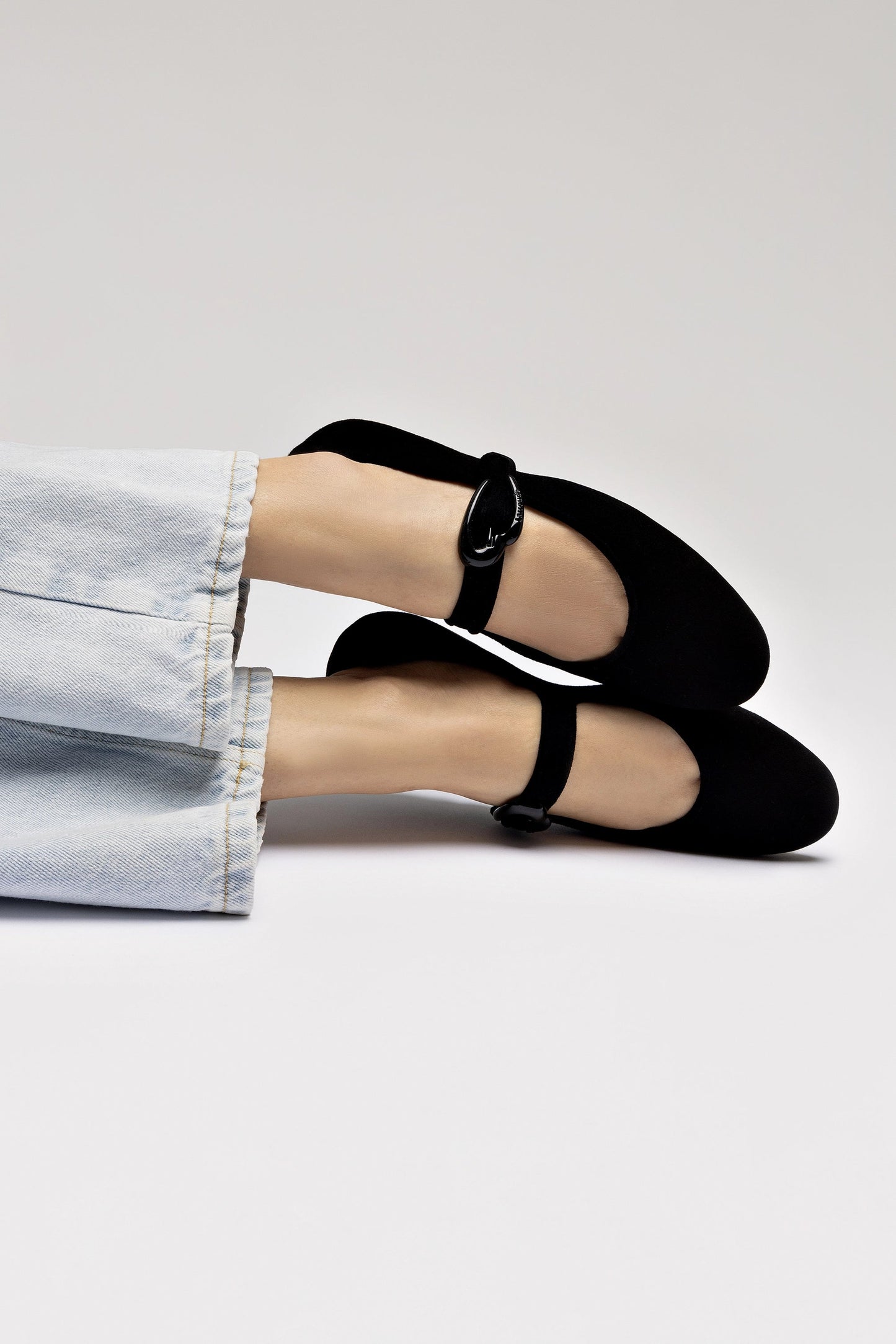 Verona Ballet Flat In Black Suede - Larroude