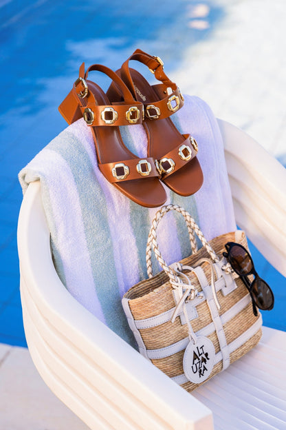 Milan Sandal In Caramel Leather - Larroude
