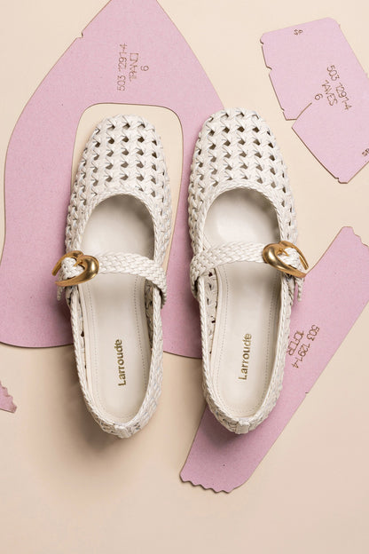 Verona New Macrame In Ivory Leather - Larroude