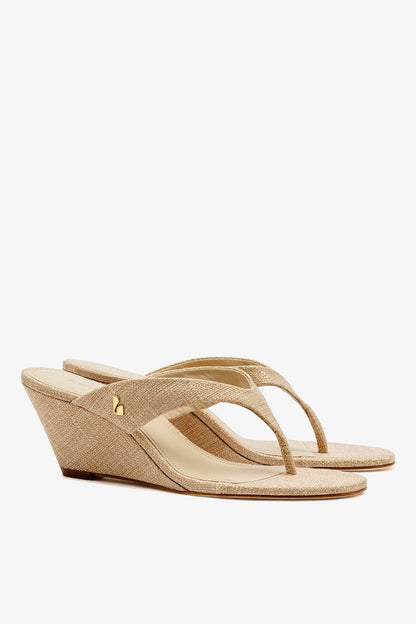 Gaia Low Wedge In Beige Raffia - Larroude