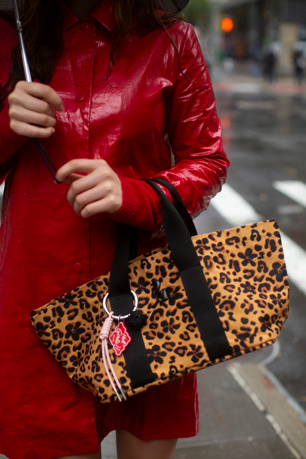Americana Tote Bag In Leopard Jacquard - Larroude