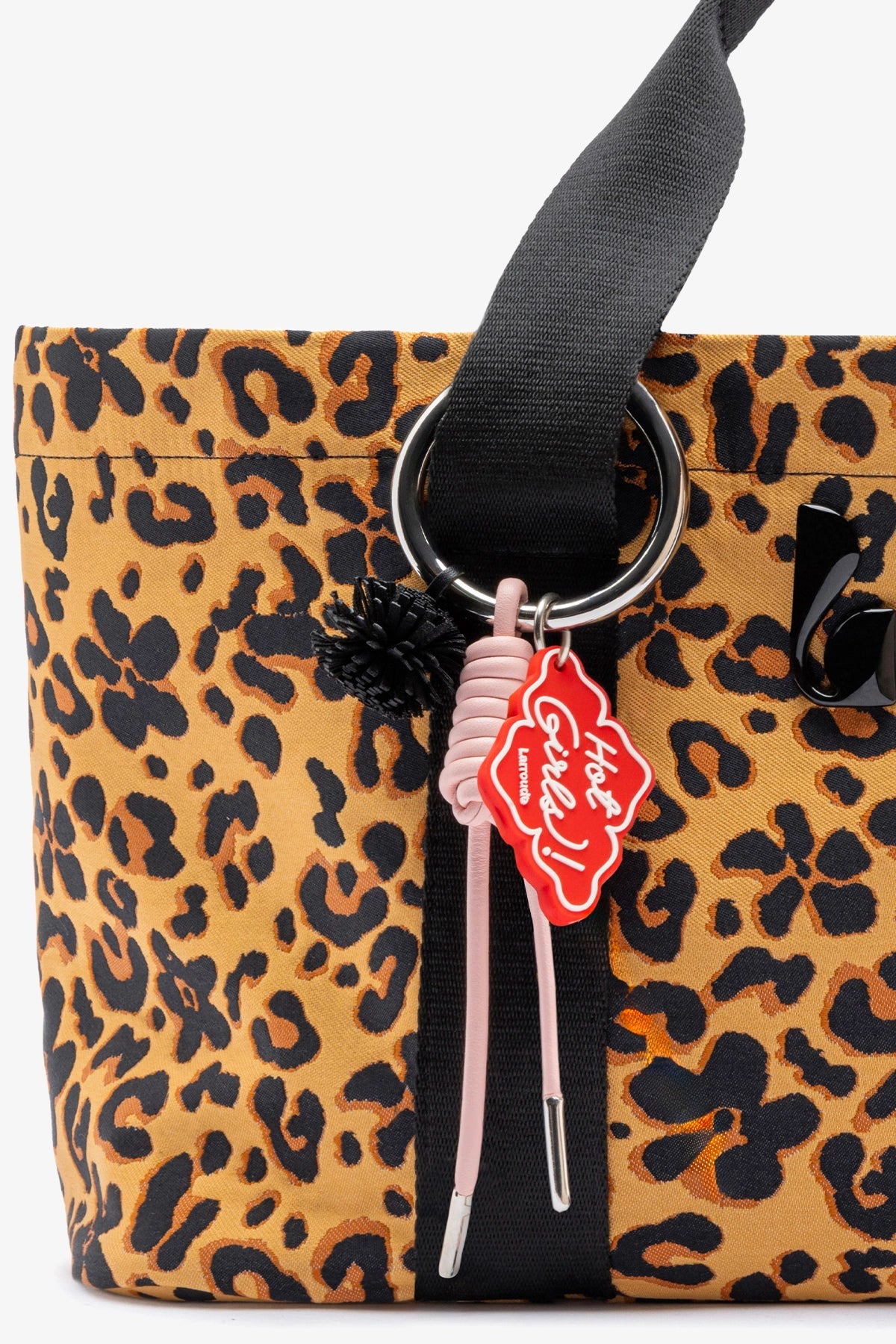 Americana Tote Bag In Leopard Jacquard - Larroude