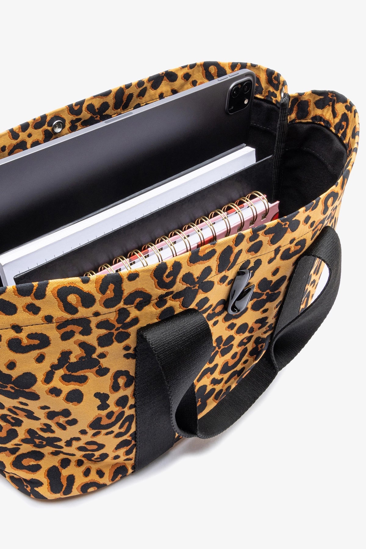 Americana Tote Bag In Leopard Jacquard - Larroude