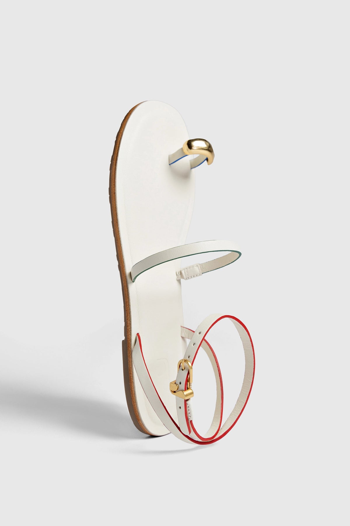 Biarritz Flat Sandal In Ivory Leather - Larroude