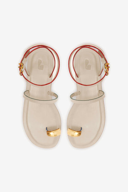 Biarritz Flat Sandal In Ivory Leather - Larroude