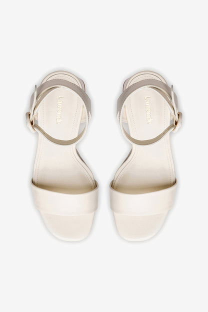 Dolly Sandal In Ivory Leather - Larroude