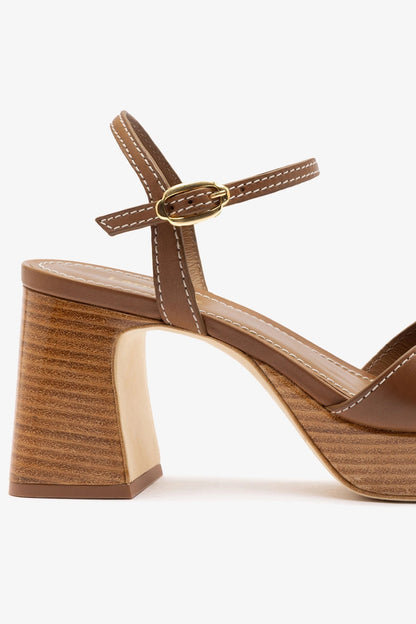 Bianca Low Sandal Caramel Leather - Larroude