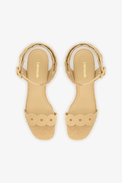 Dolly Broderie Low Sandal In Beige Raffia - Larroude