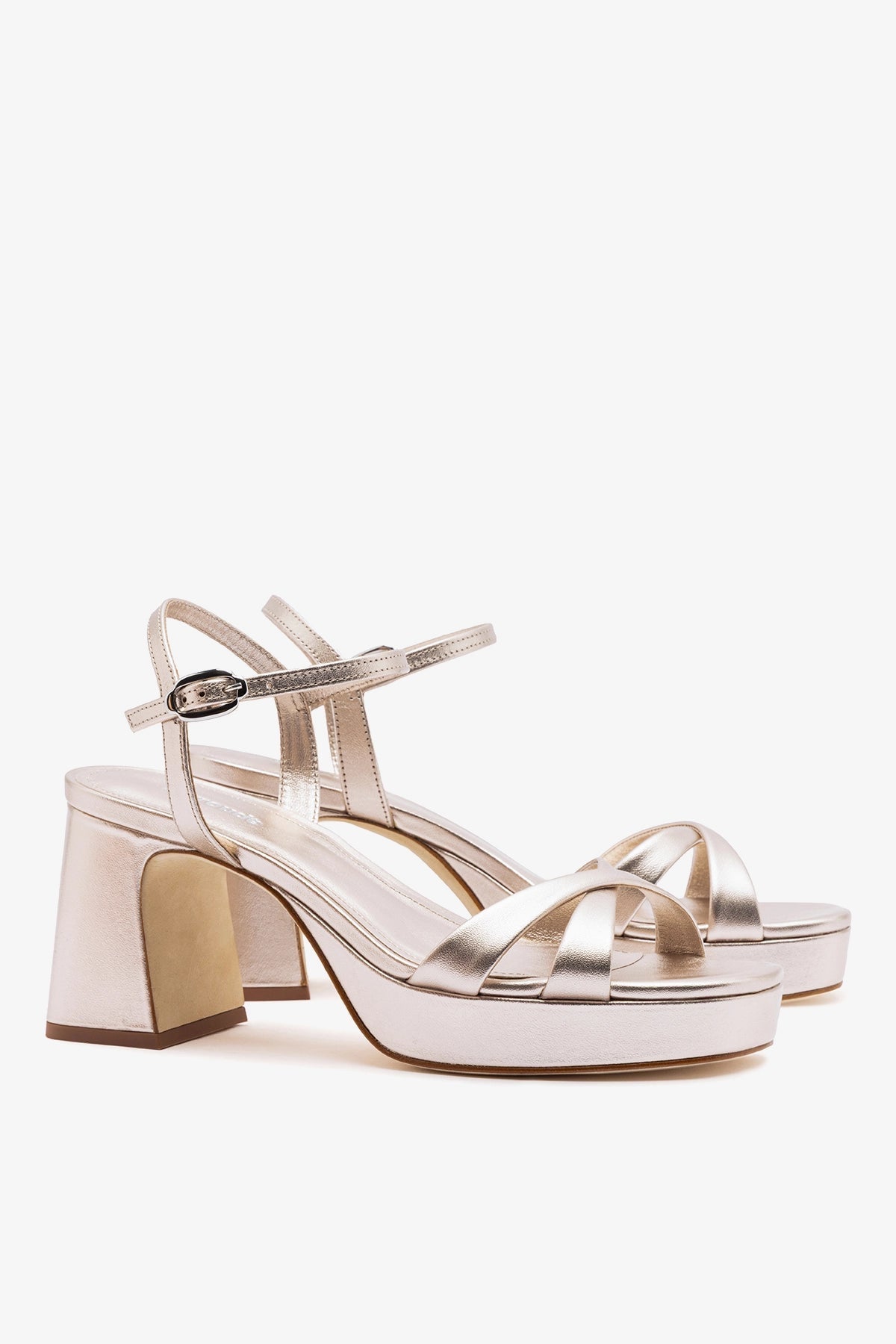 Bianca Low Sandal Champagne Leather - Larroude