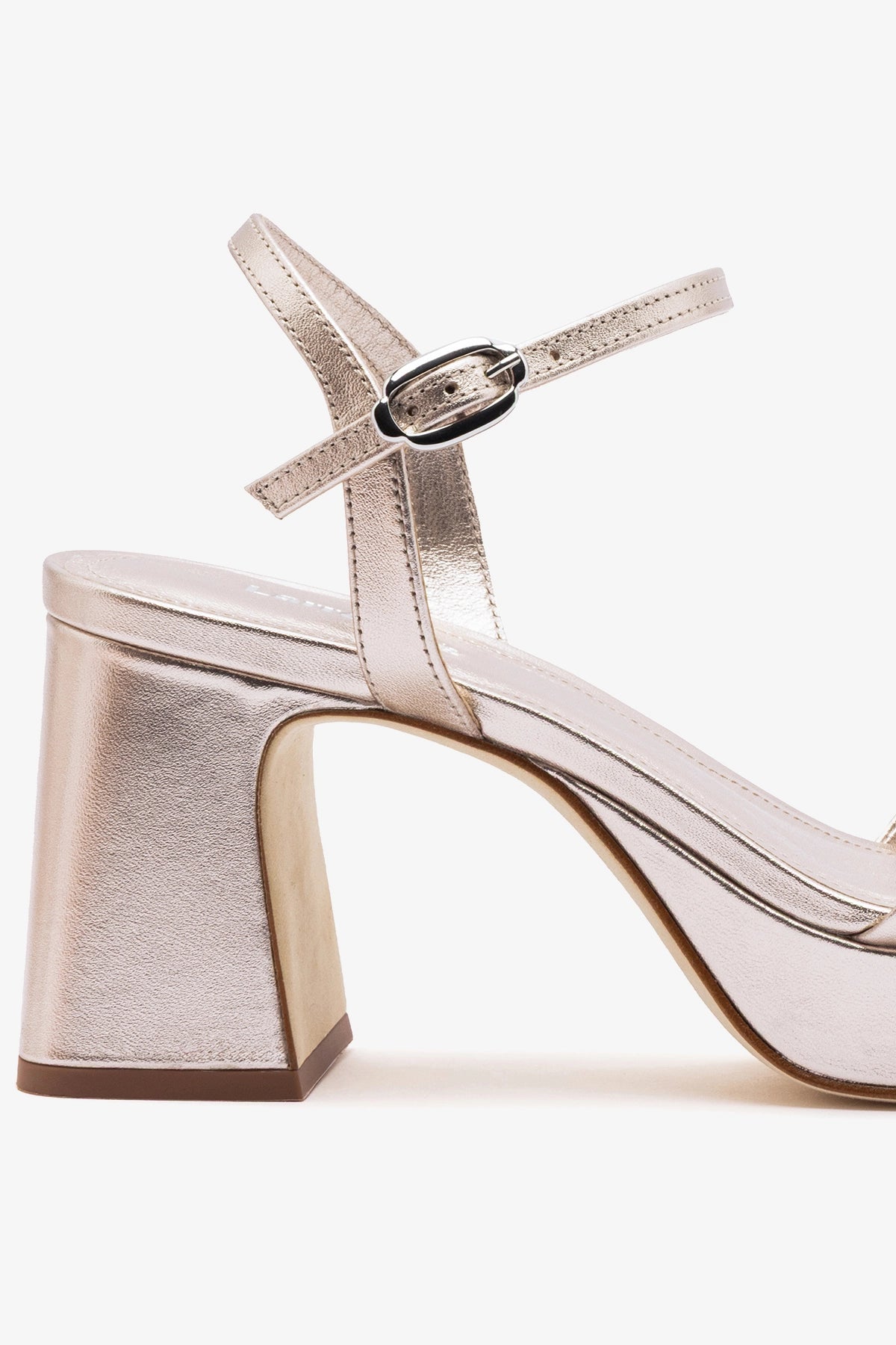 Bianca Low Sandal Champagne Leather - Larroude