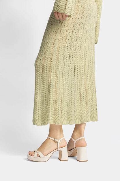 Bianca Low Sandal In Ivory Leather - Larroude