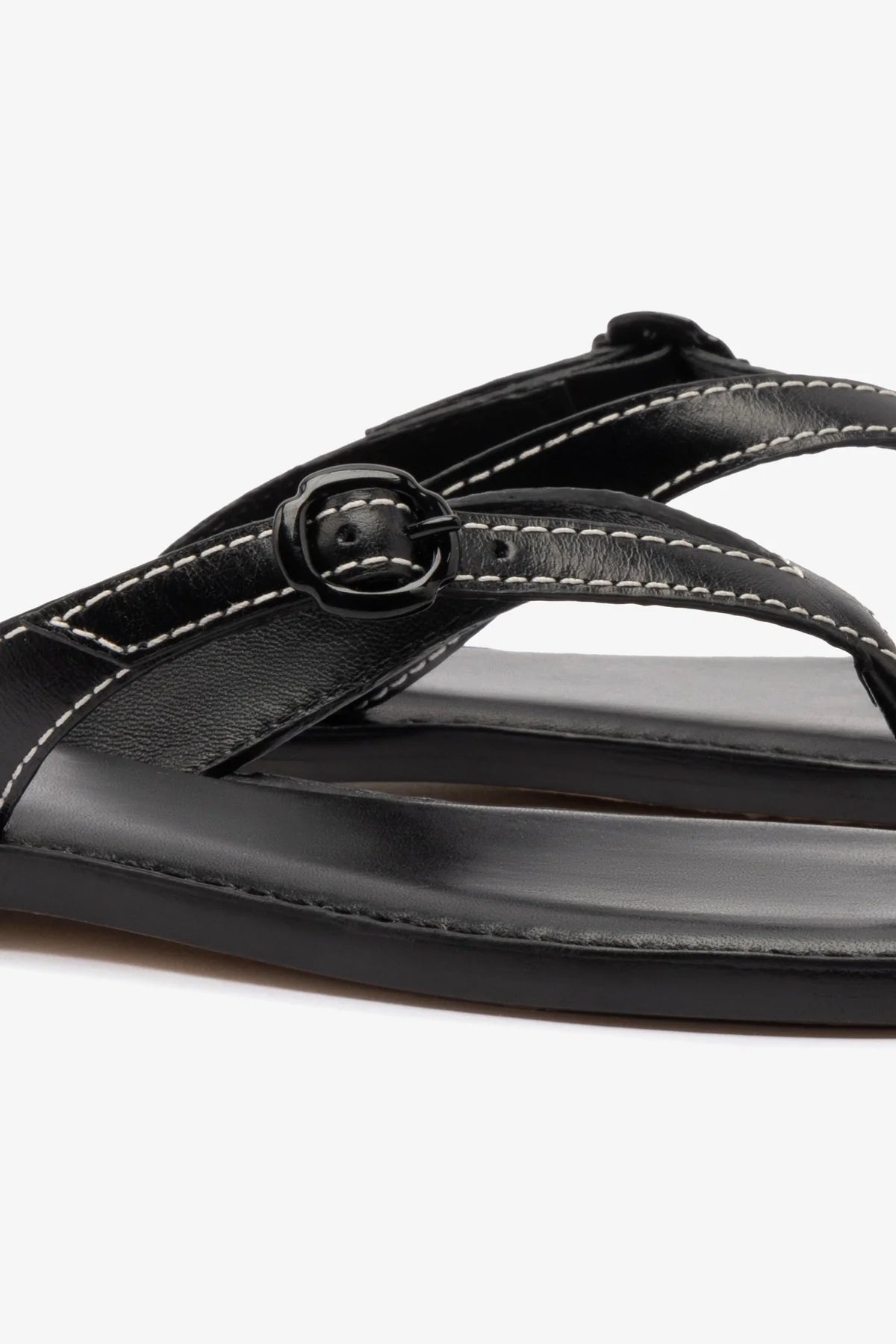 Mary Kate Flat Sandal In Black Leather - Larroude