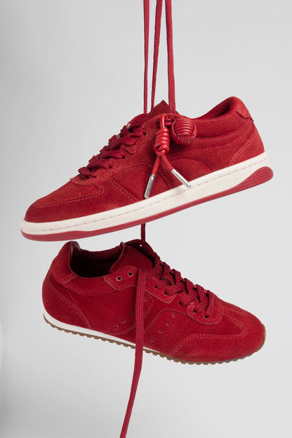 George Sneaker Carmine Suede - Larroude