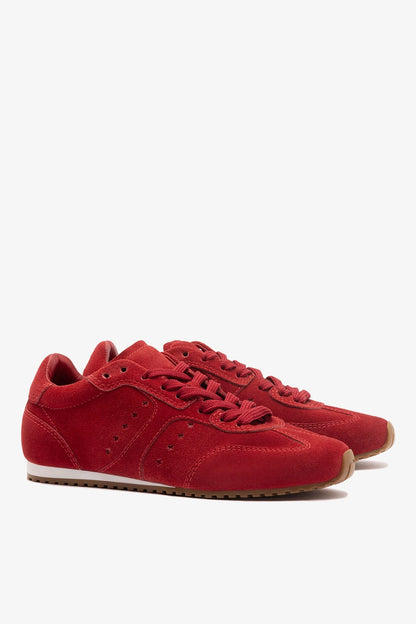 Stella Sneaker Carmine Suede - Larroude