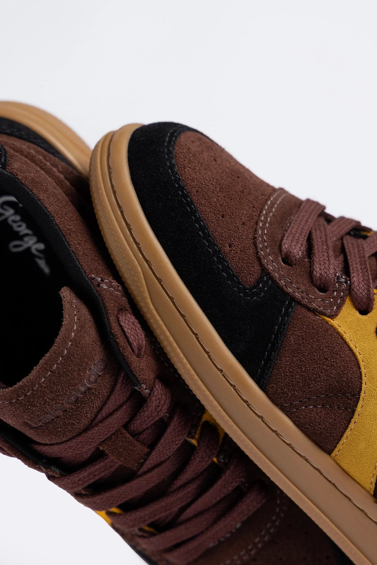 George Sneaker Brown and Yellow Suede - Larroude