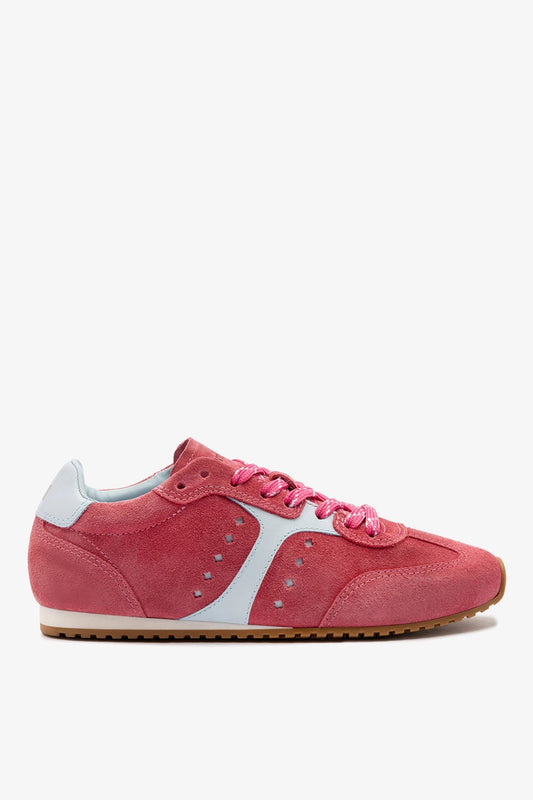 Stella Sneaker In Lampone Suede - Larroude
