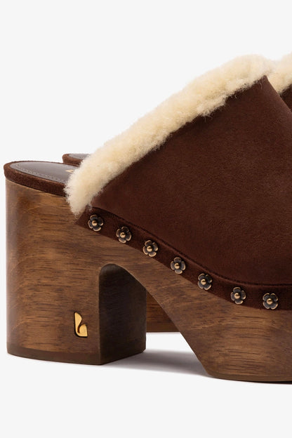 Miso Wooden Platform Clog In Brown Suede And Natural Shearling - Larroude