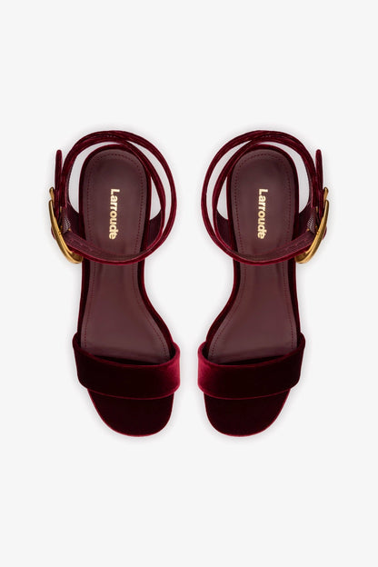 Dolly Verona Low Sandal Wine Velvet - Larroude