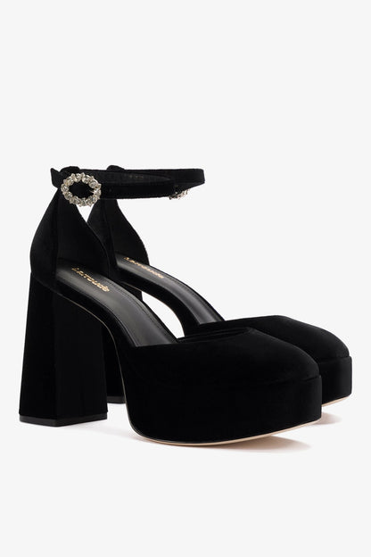 Ari Pump In Black Velvet - Larroude