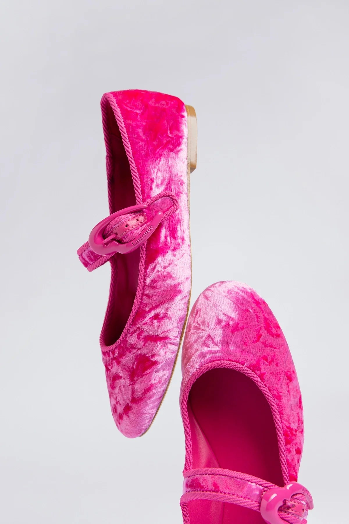 Verona Ballet Flat Pink Velvet - Larroude
