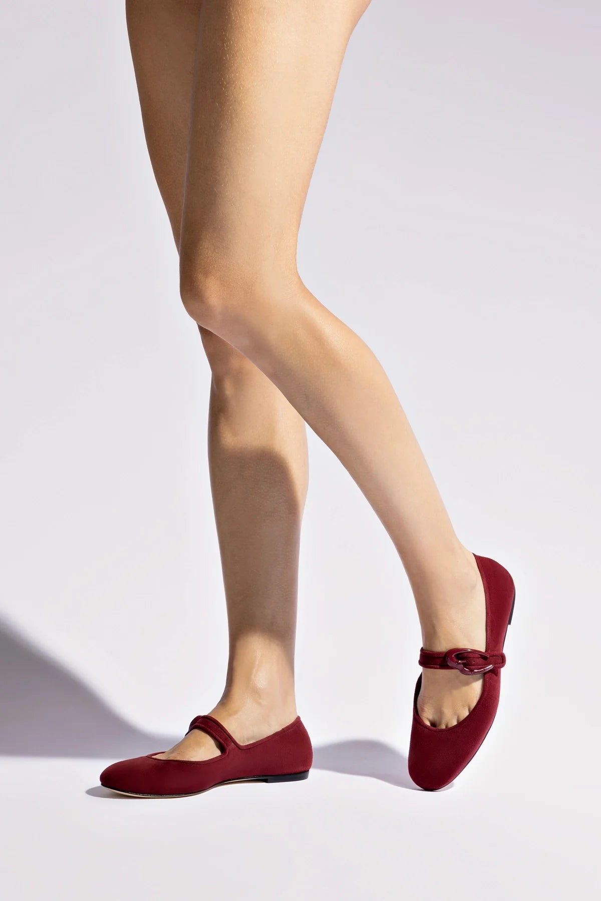 Verona Ballet Flat In Burgundy Suede - Larroude