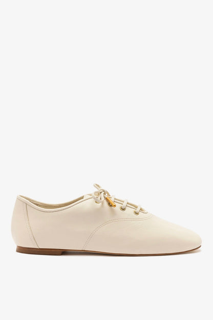Liza Sneaker In Ivory Leather - Larroude