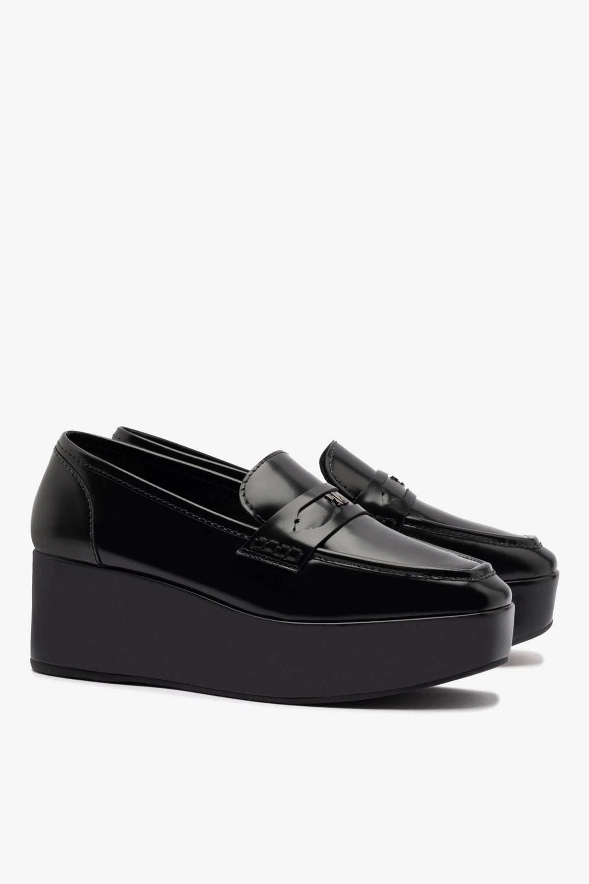 Suki Flatform Loafer In Black Box Leather - Larroude
