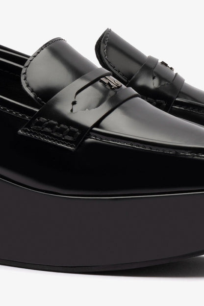 Suki Flatform Loafer In Black Box Leather - Larroude