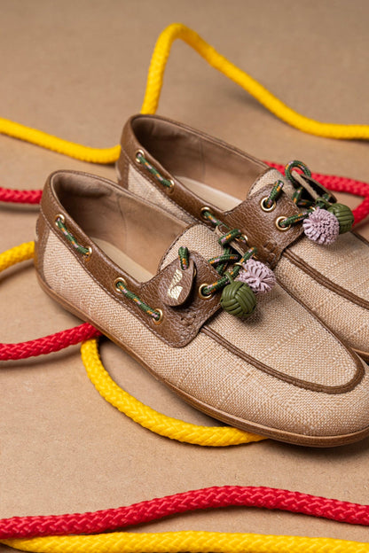 Cyprus Boat Shoe In Beige Raffia And Brown Leather - Larroude
