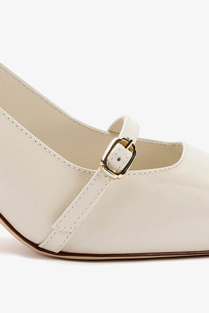 Ines Pump In Ivory Leather - Larroude