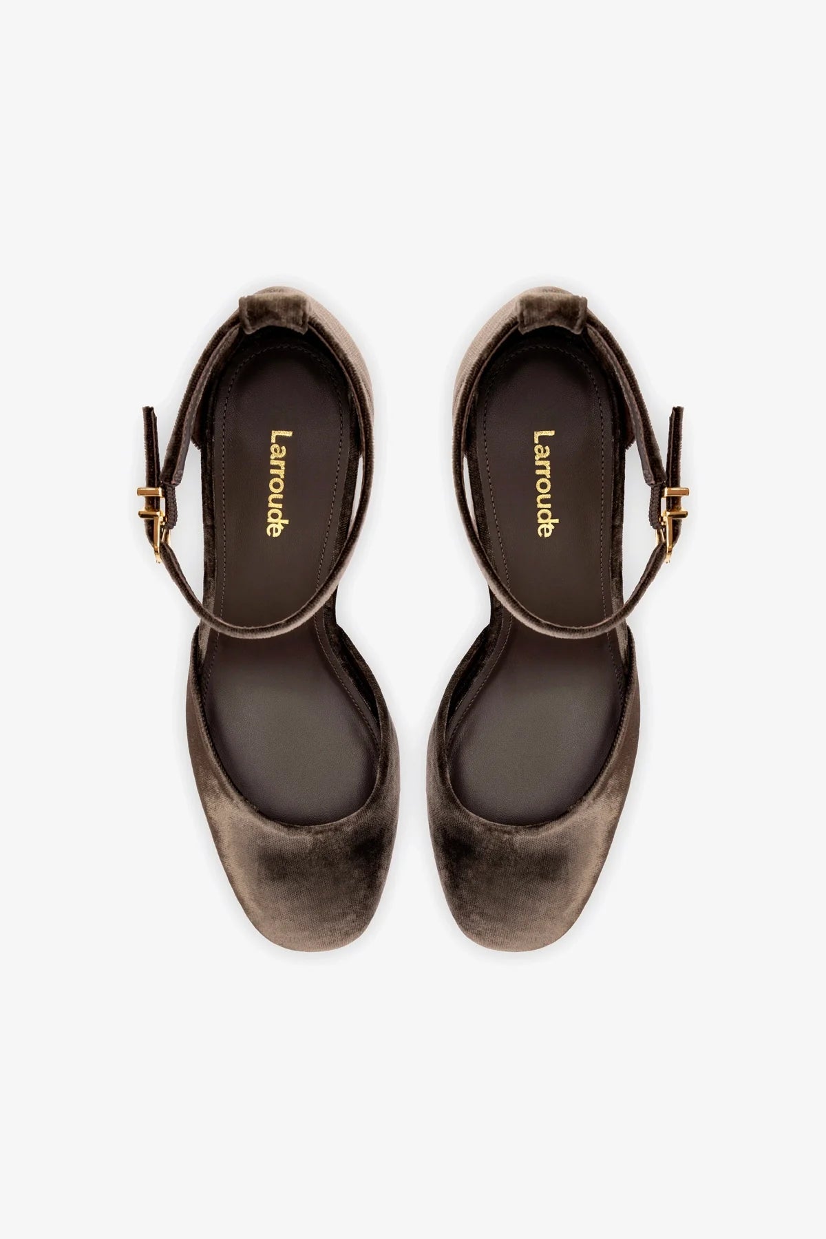 Ari Pump In Expresso Velvet - Larroude