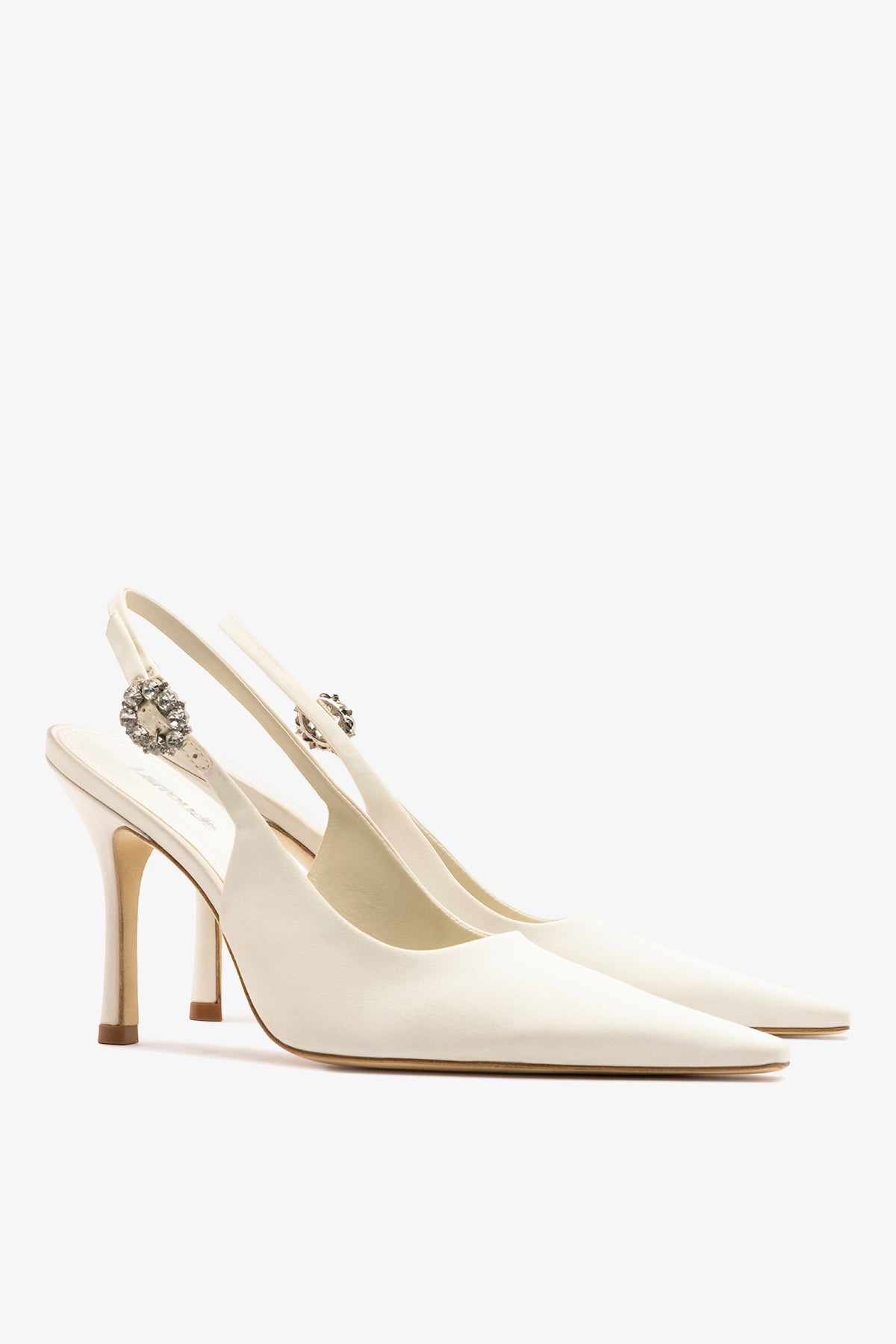 Carine Pump White Satin - Larroude