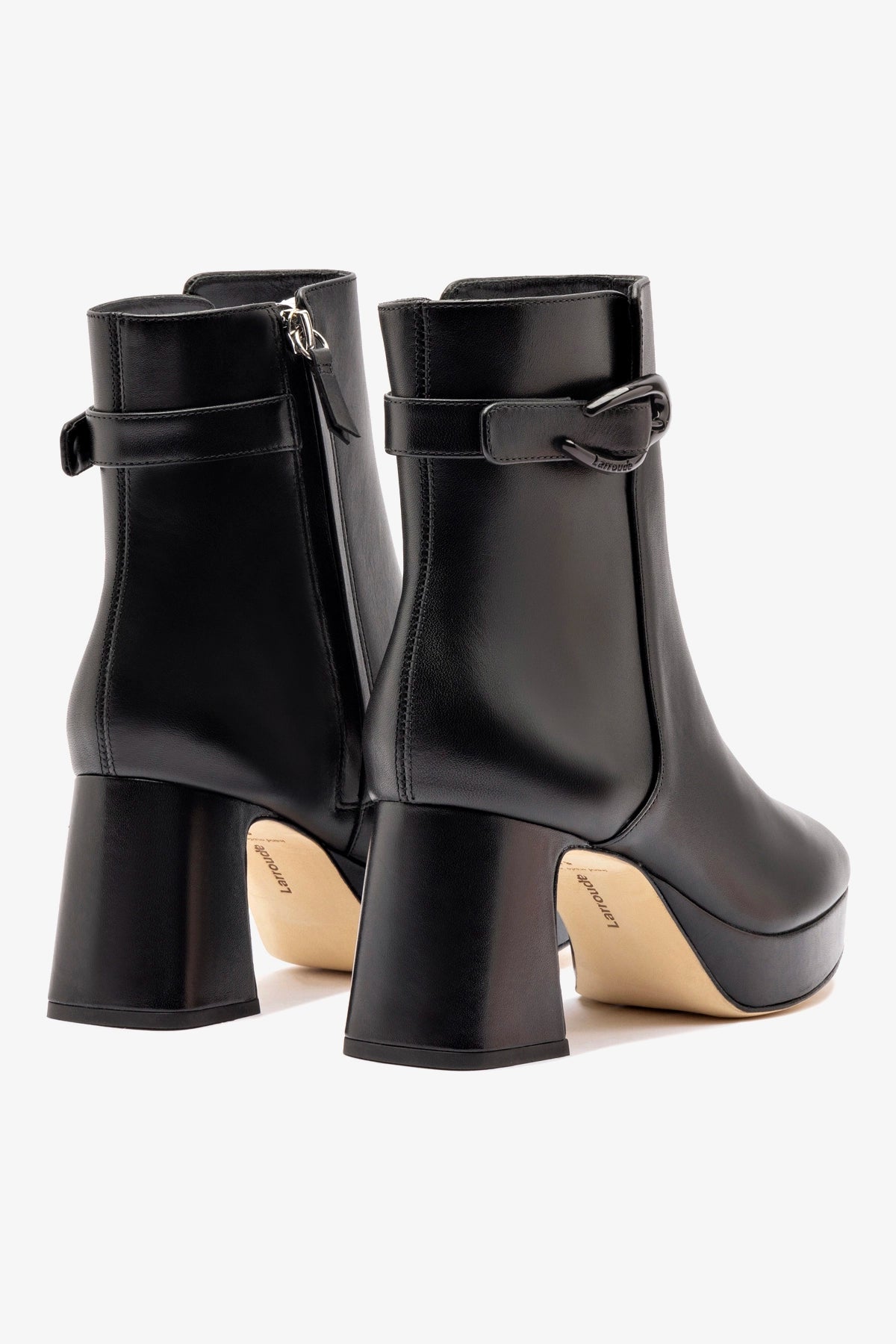 Dolly Verona Low Boot In Black Leather - Larroude