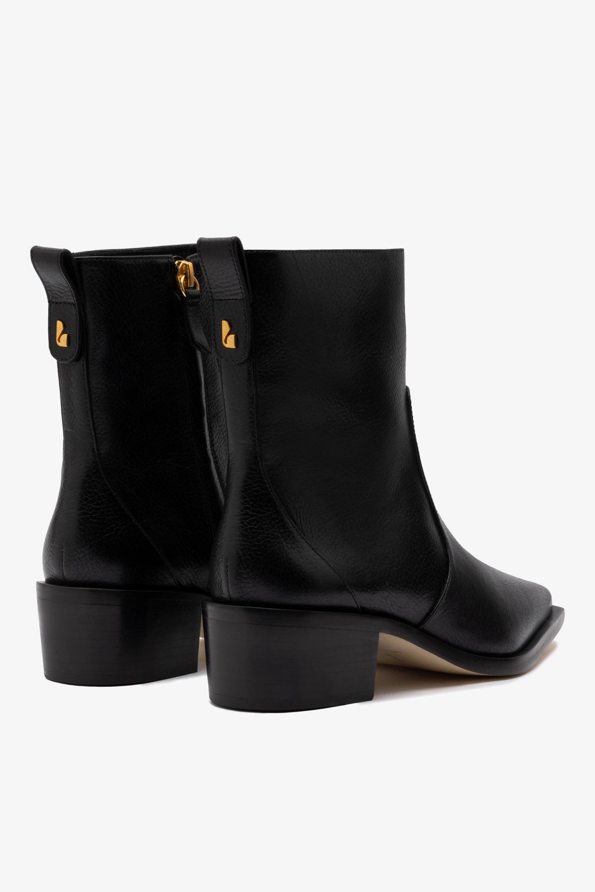 Florencia Low Boot In Black Leather - Larroude