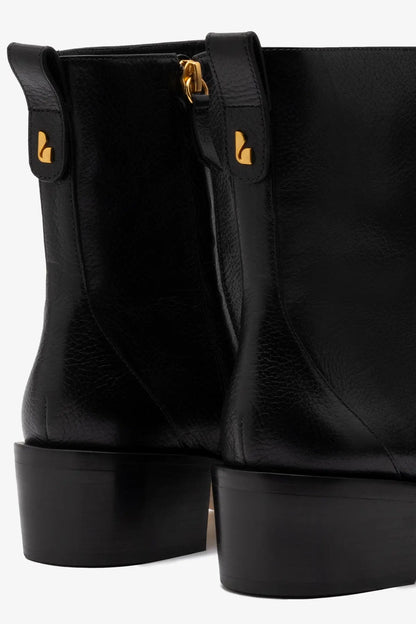 Florencia Low Boot In Black Leather - Larroude