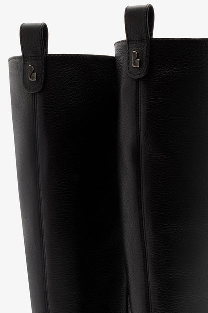 Florencia Boot In Black Leather - Larroude