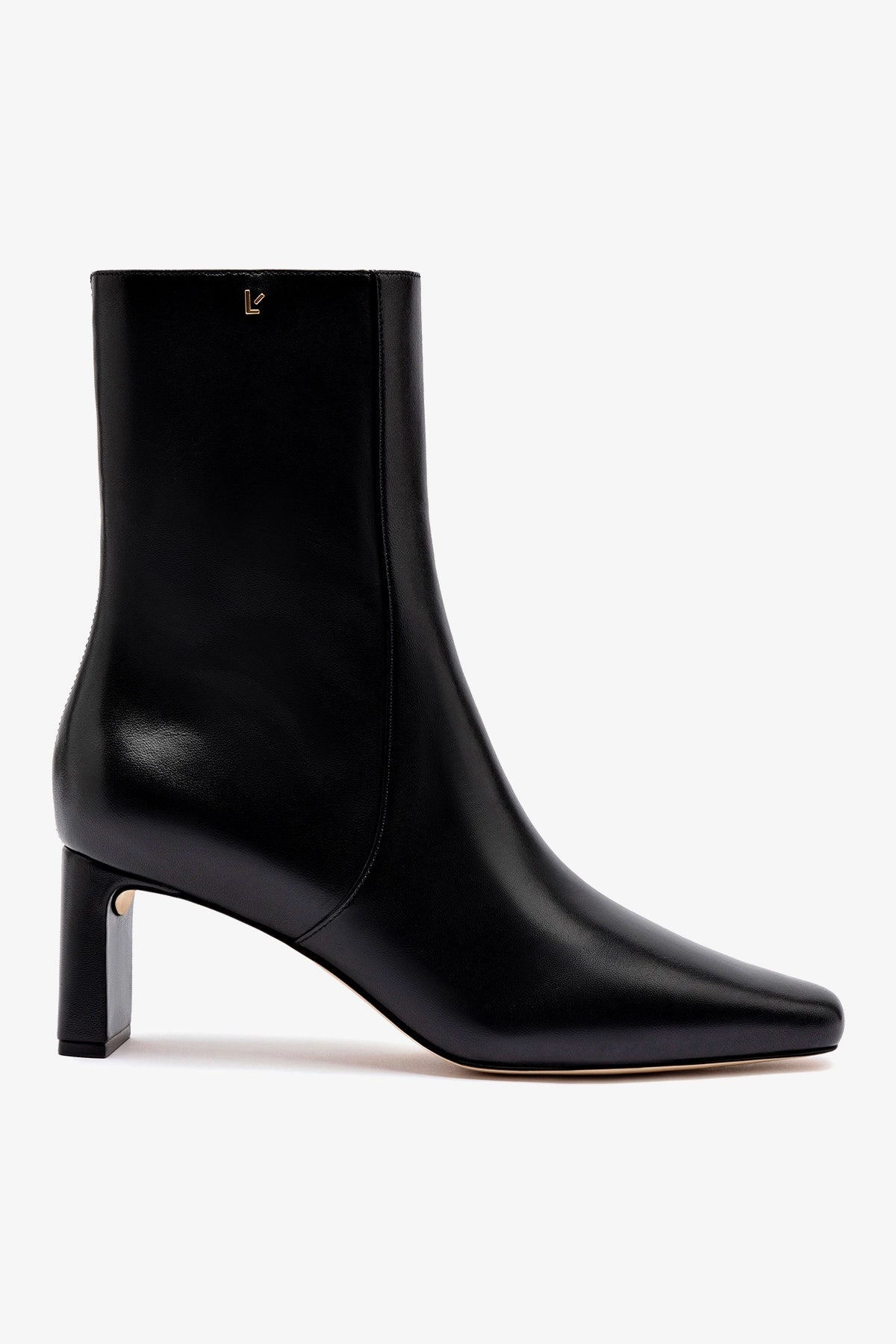 Alexis Bootie In Black Leather - Larroude