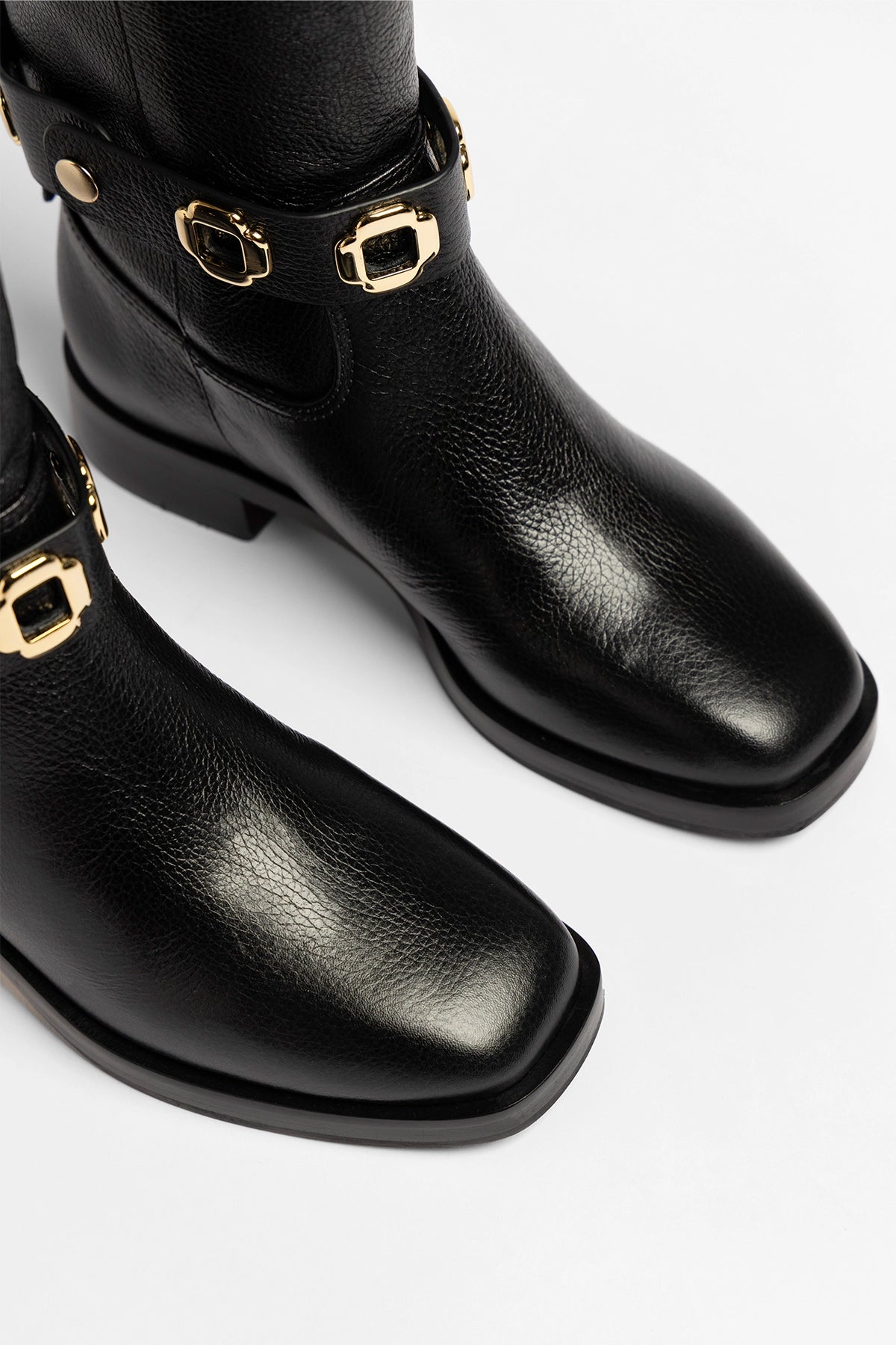 Milan Flat Boot In Black Leather - Larroude