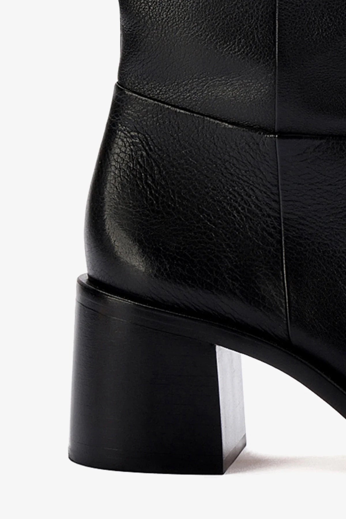 Ricky Boot In Black Leather - Larroude