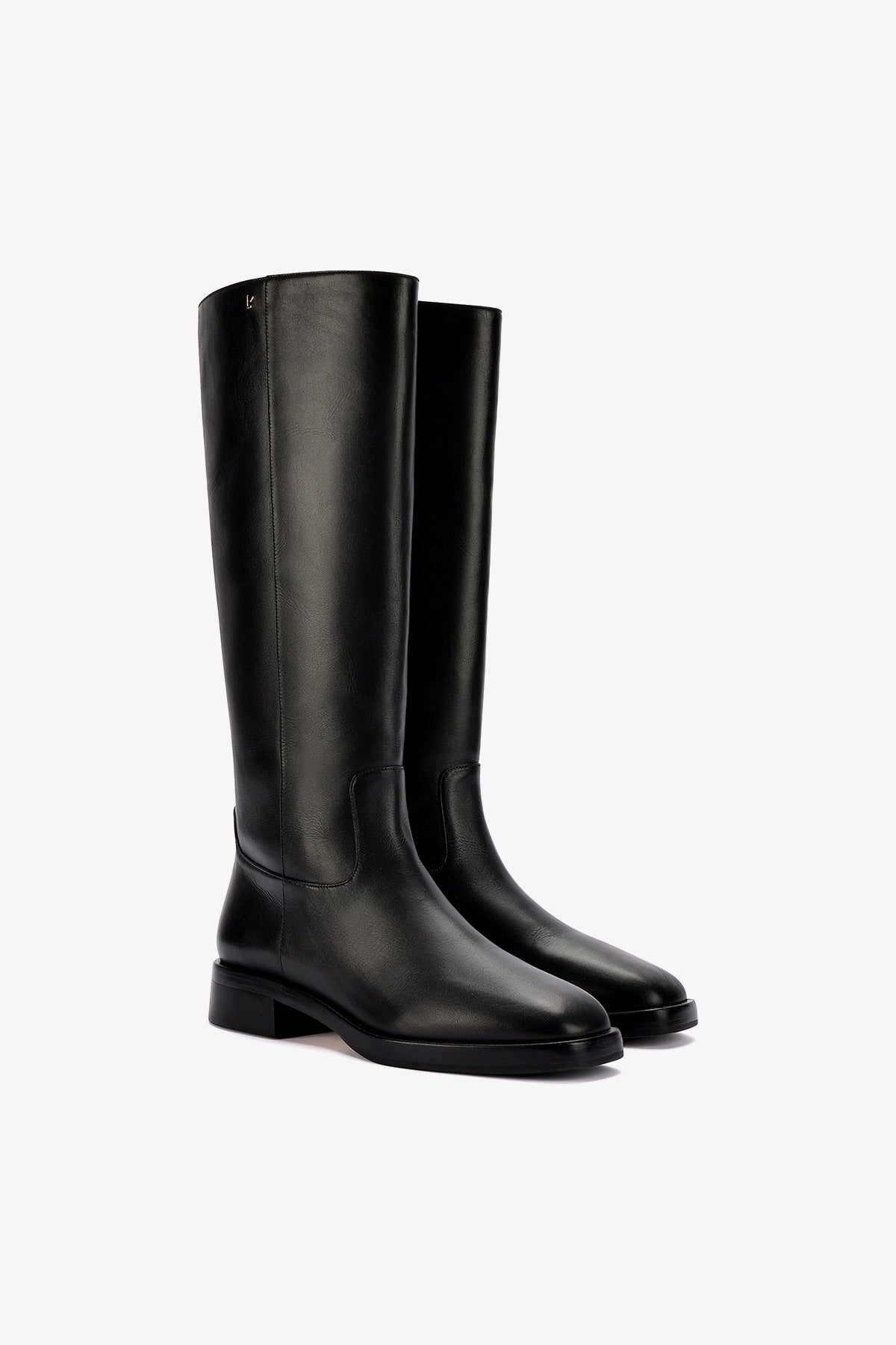 Anne Boot In Black Leather - Larroude