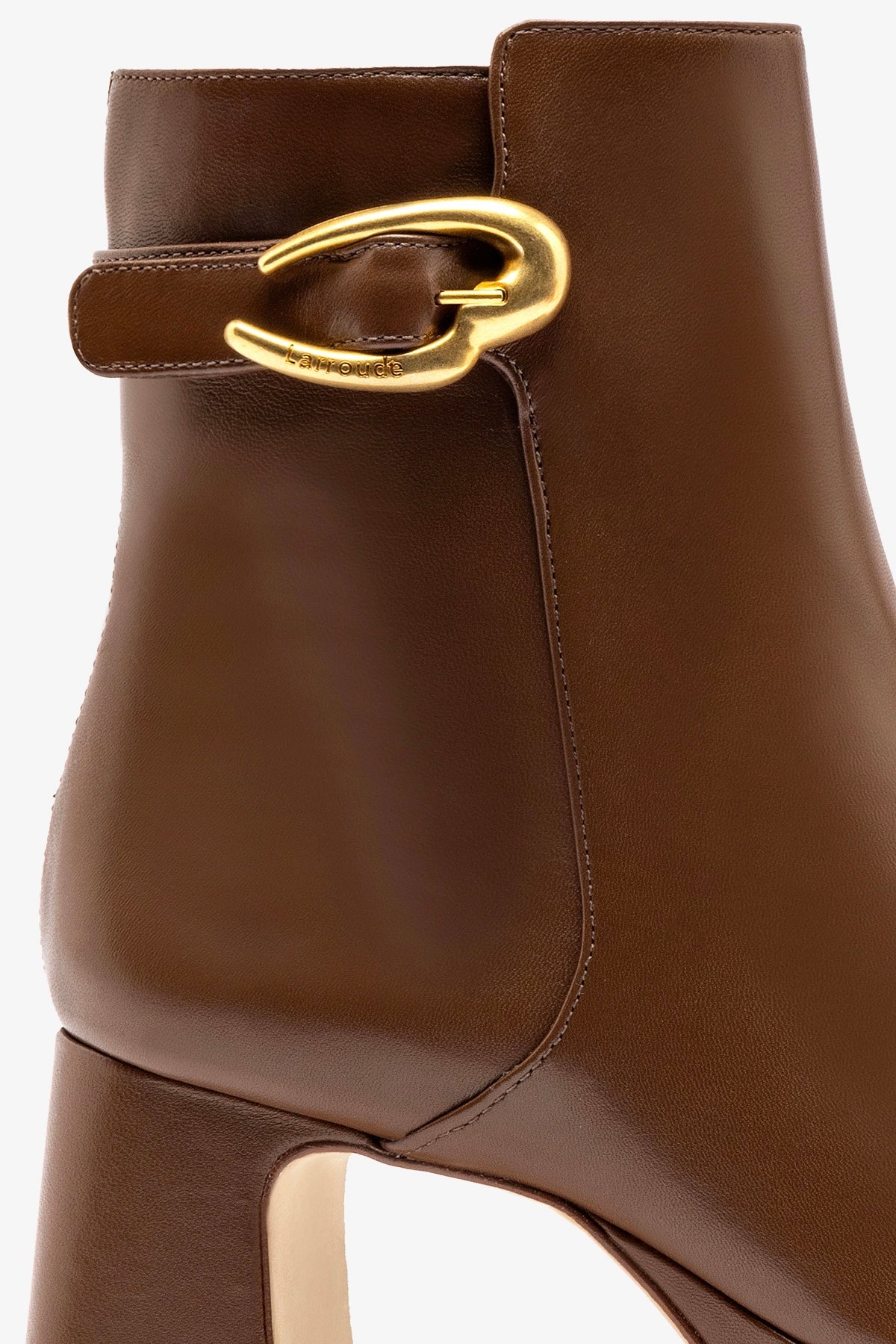 Dolly Verona Low Boot In Burnt Umber Leather - Larroude