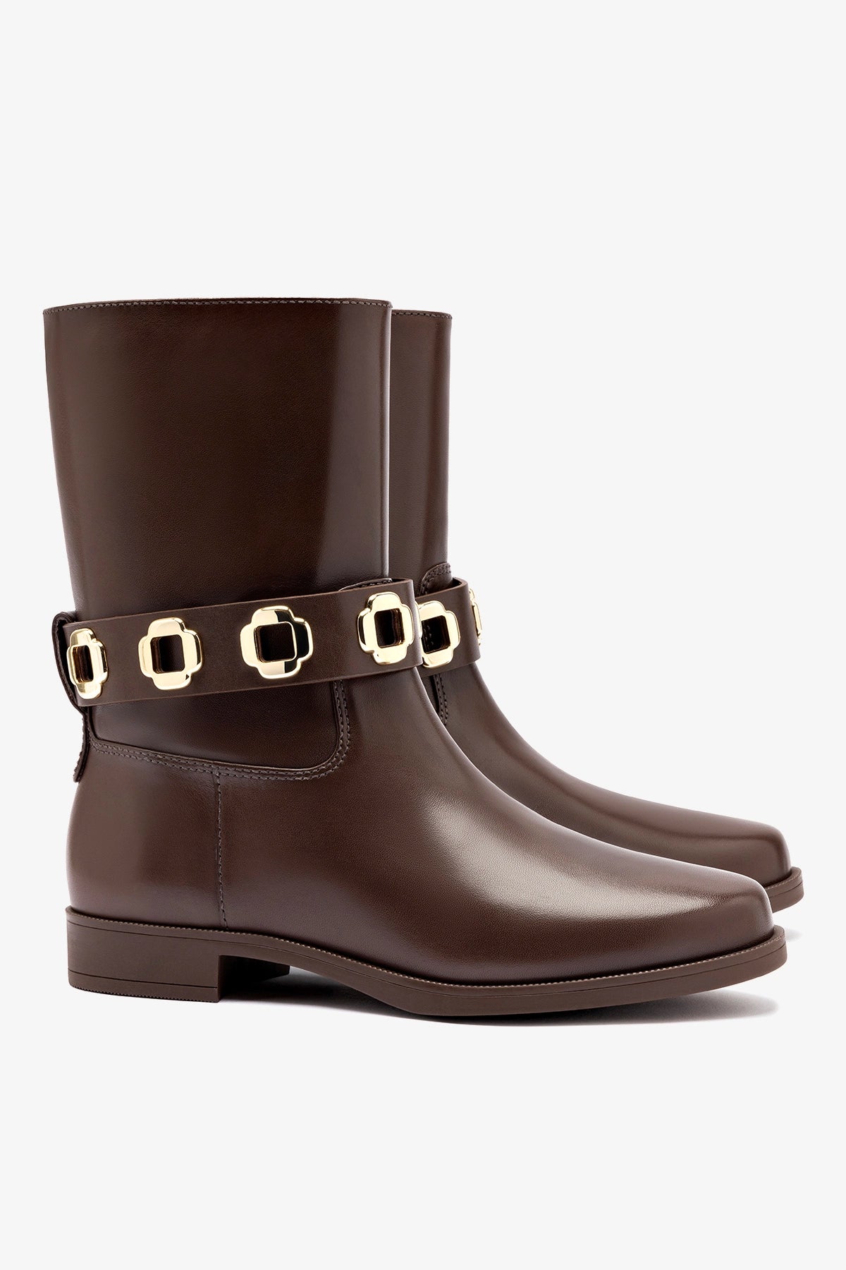 Milan Flat Bootie In Brown Water Resistant Leather - Larroude
