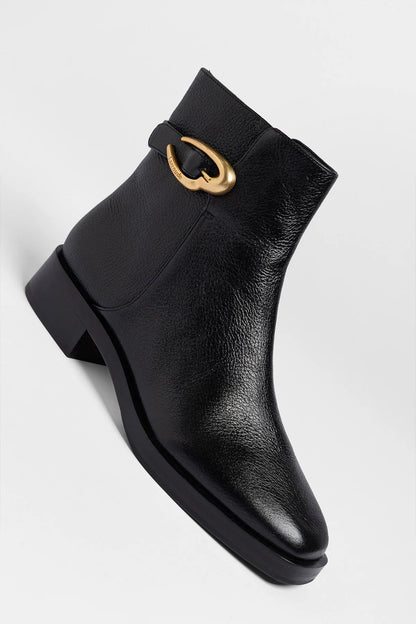 Anne Verona Low Boot Black Leather - Larroude