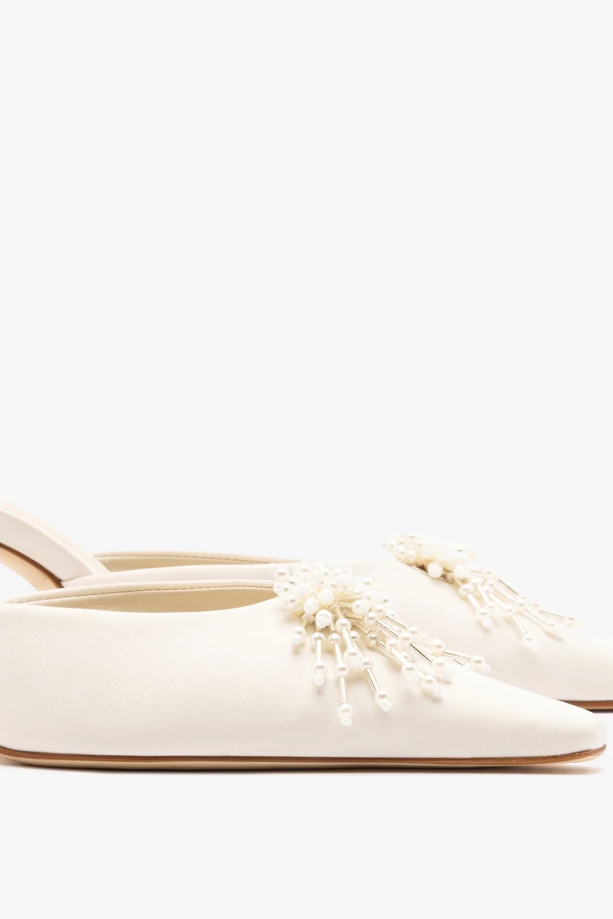 Carine Mule White Satin - Larroude