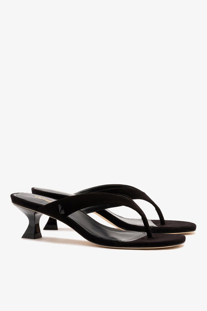 Gaia Low In Black Leather - Larroude